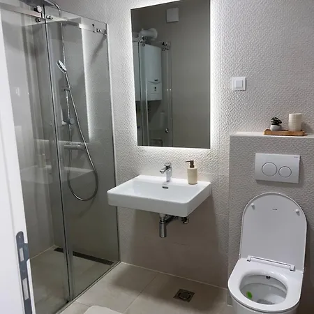 Adena Apartment *